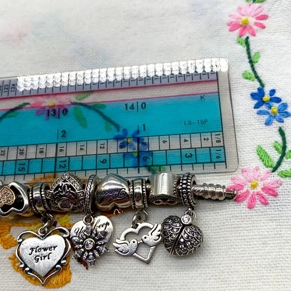 Pandora & Jewelry store brand sterling silver & 14k gold heart shaped bracelet - Picture 5 of 8